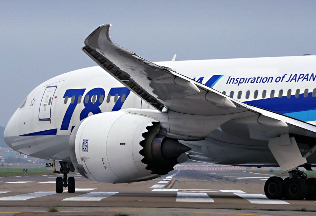 Boeing 777x vs 787